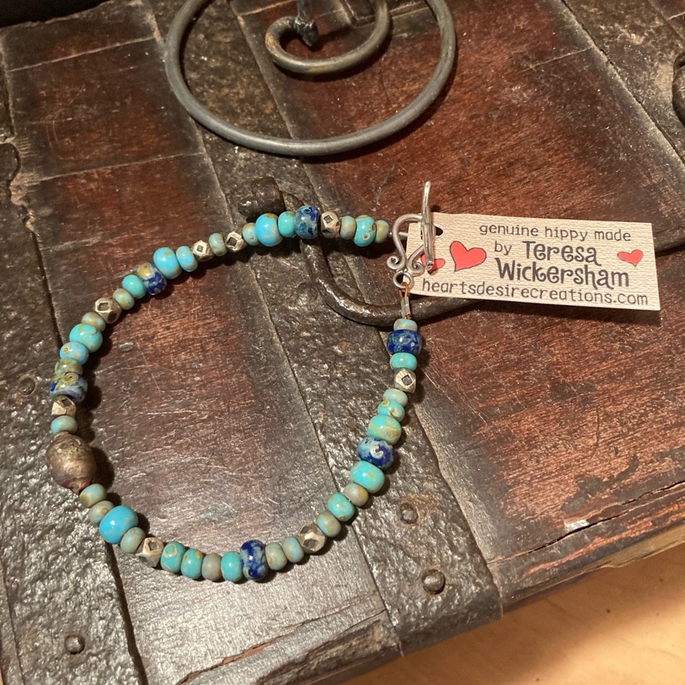 Turquoise Blue and Silver Beaded Bracelet